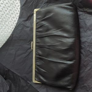 VINTAGE LEATHER BLACK HANDBAG